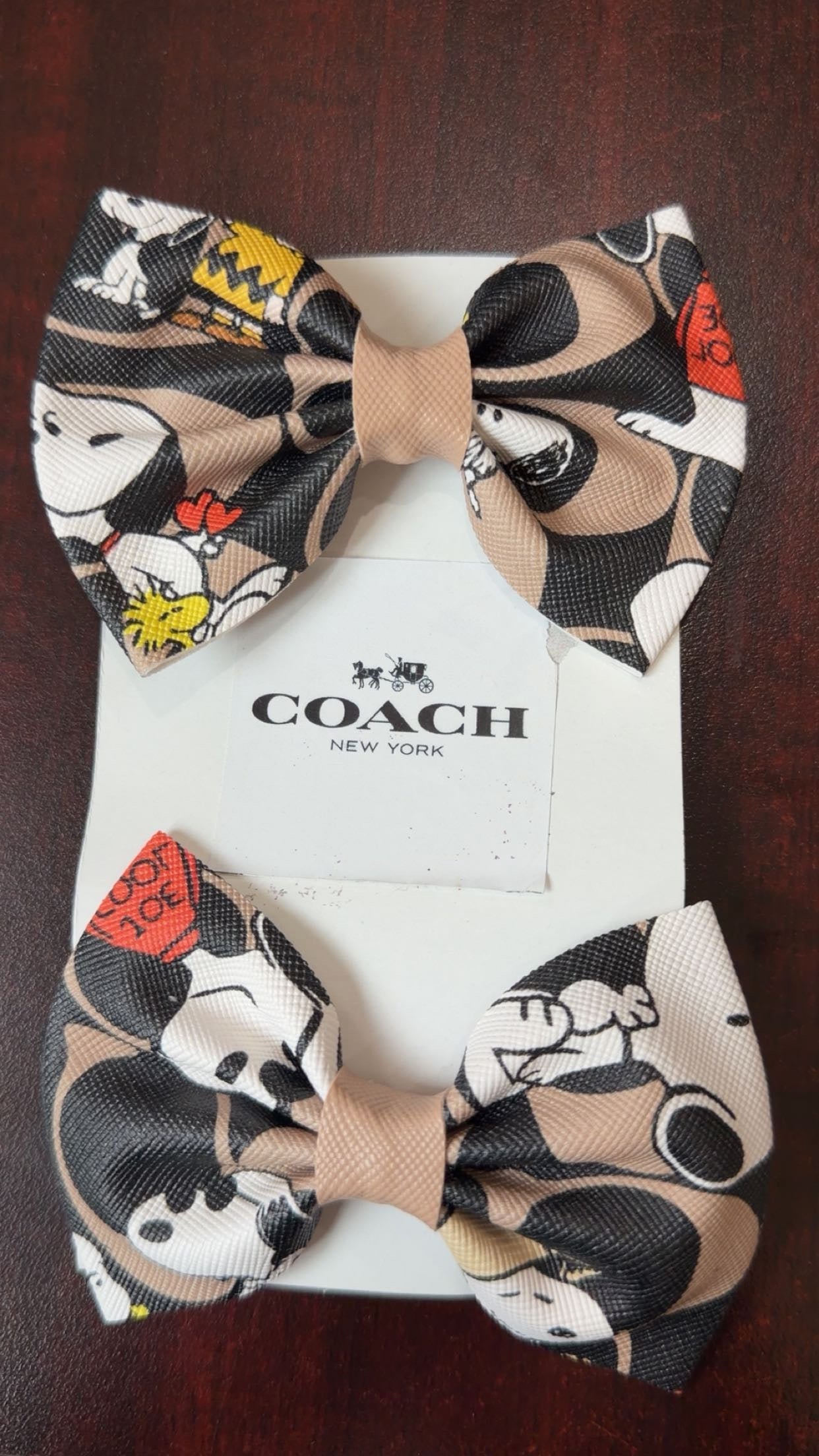 Brown/Black Pair of Bows