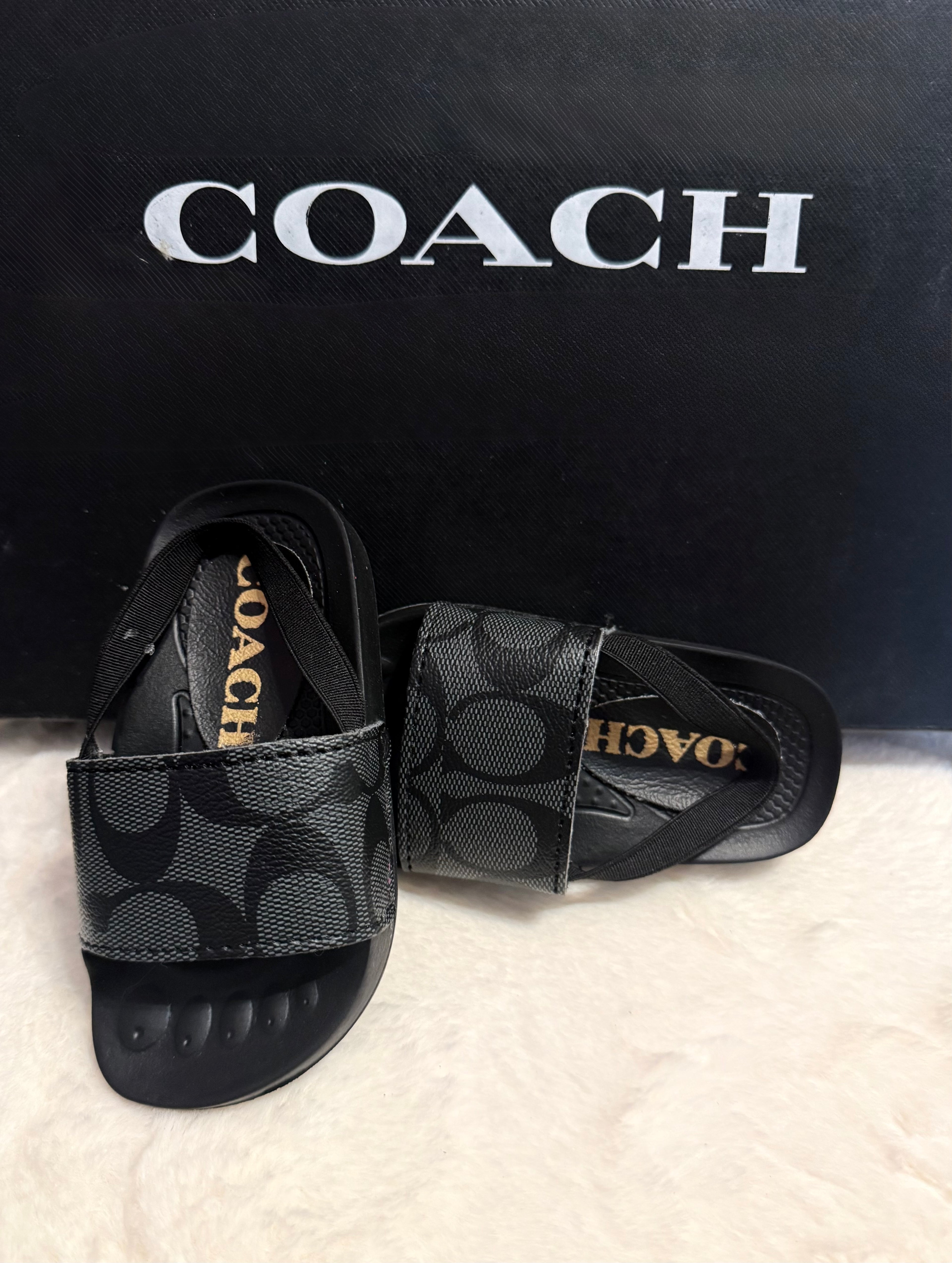 Sandal