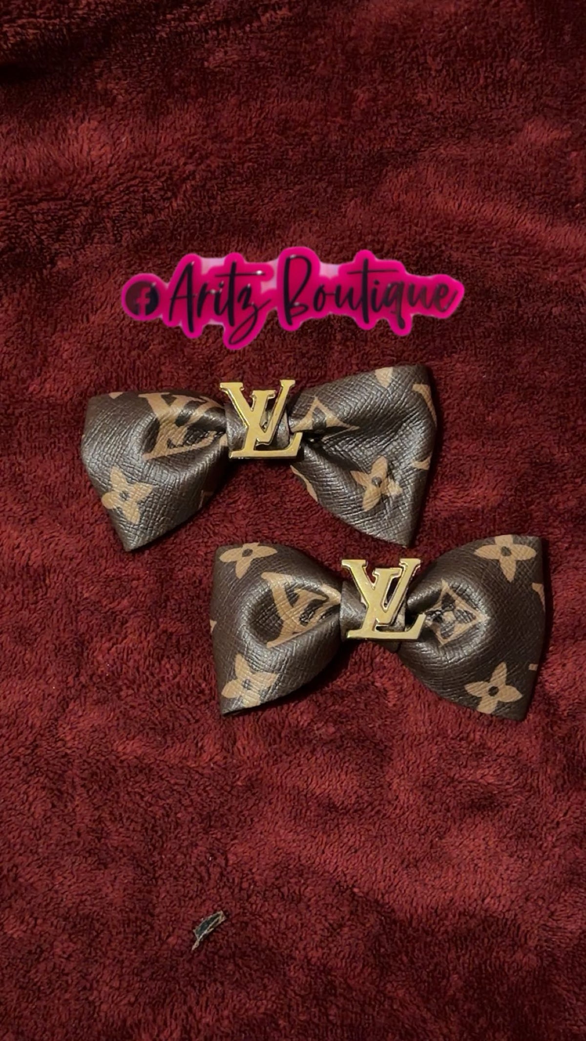 Brown hair Bows