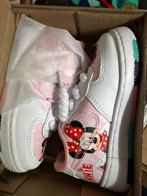 Min-nie Shoes