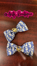Blue/White Pair of Bows