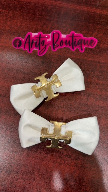 White Pair of Bows